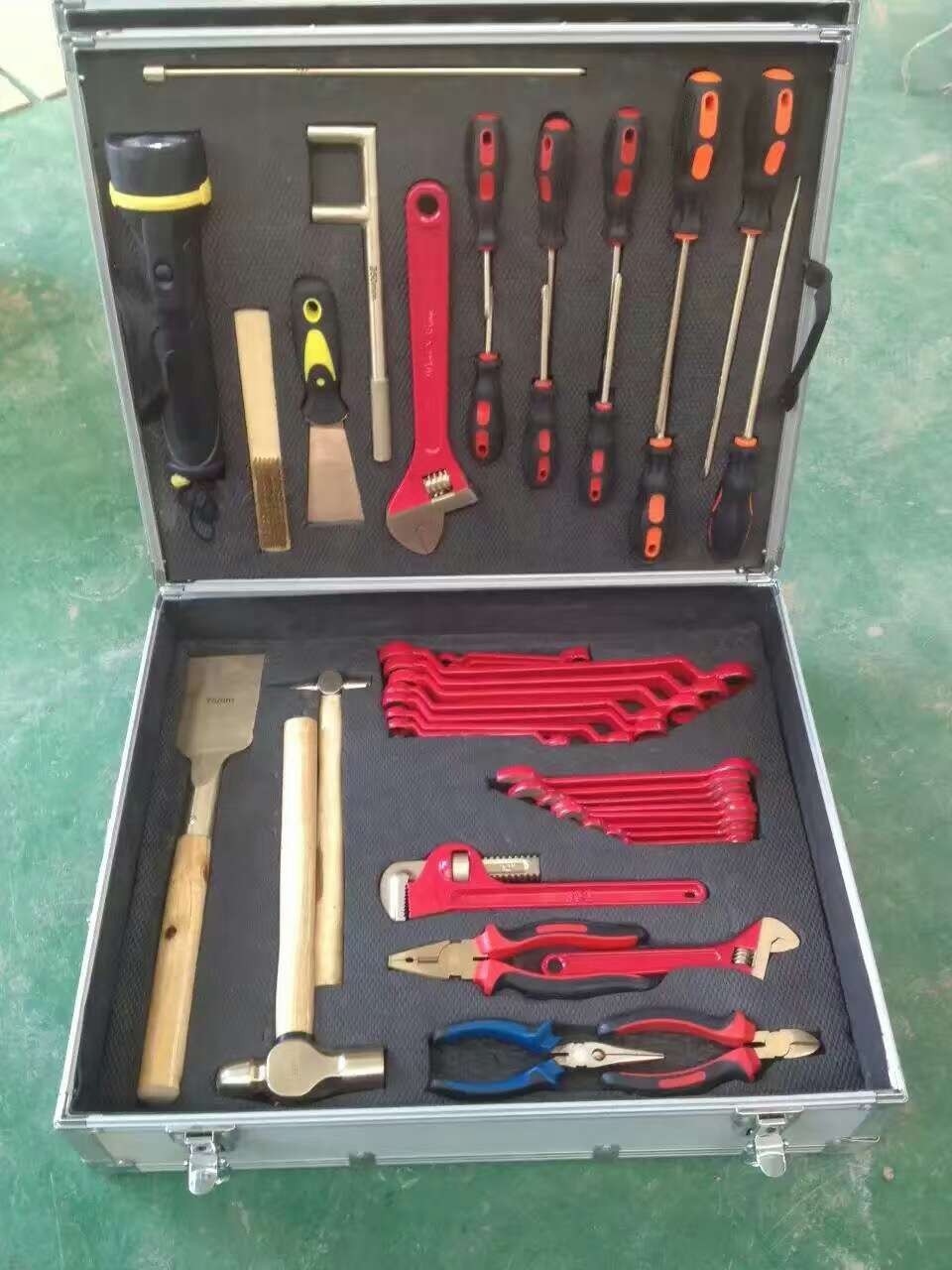 52件套防爆組合工具